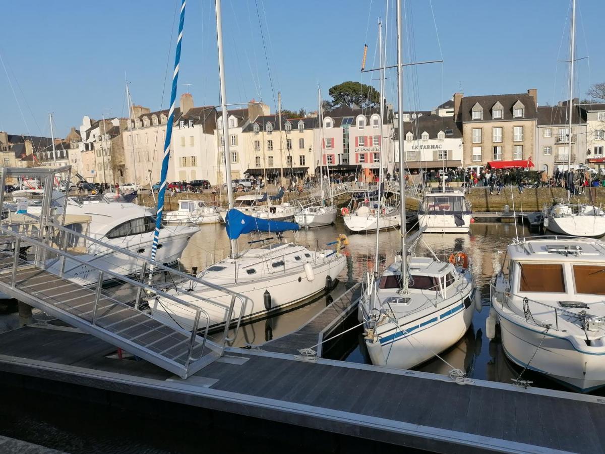 Vannes Au Calme Quartier Port Luaran gambar