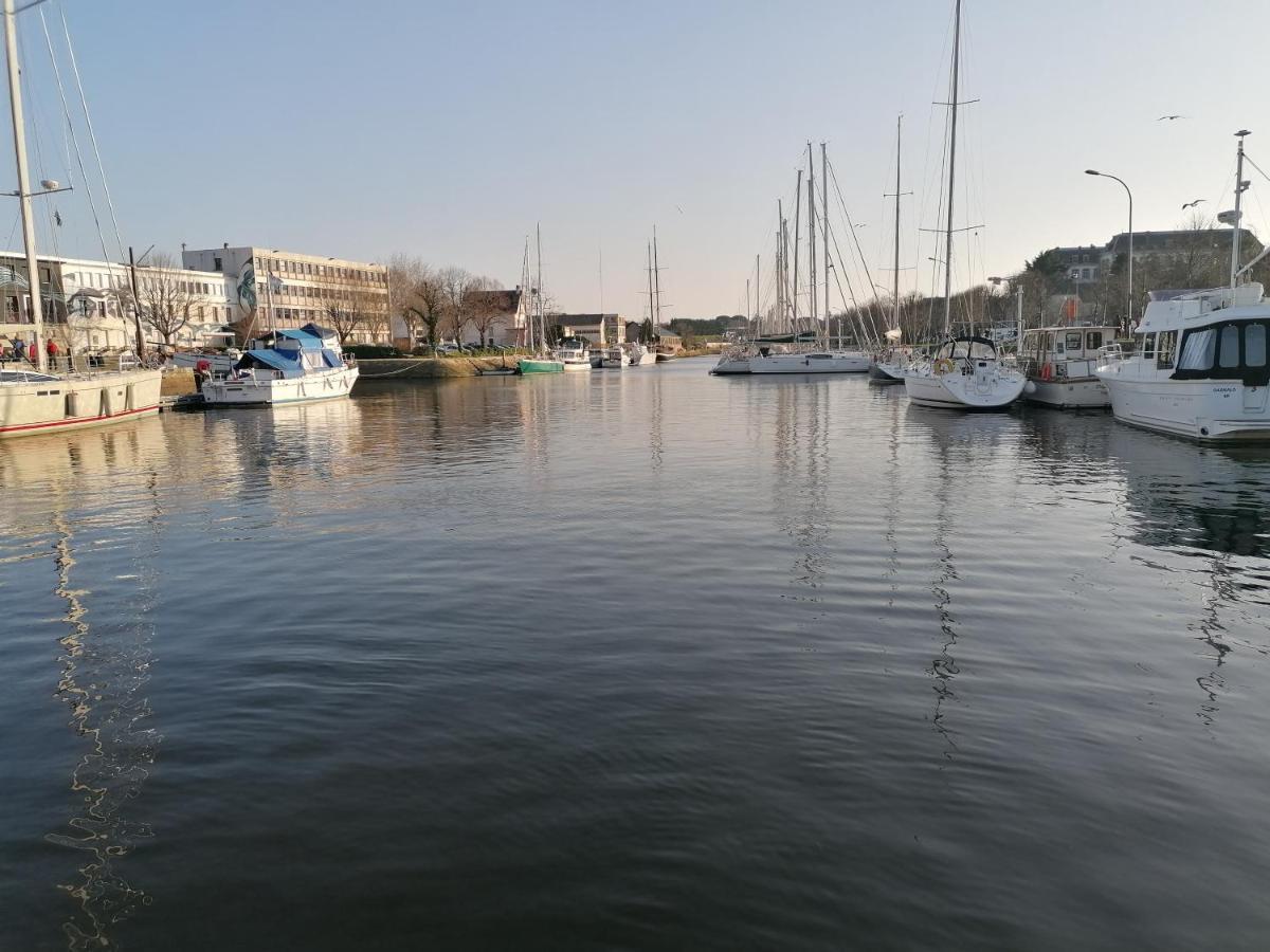 Vannes Au Calme Quartier Port Luaran gambar